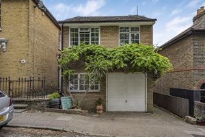 Photo 25- click for photo gallery